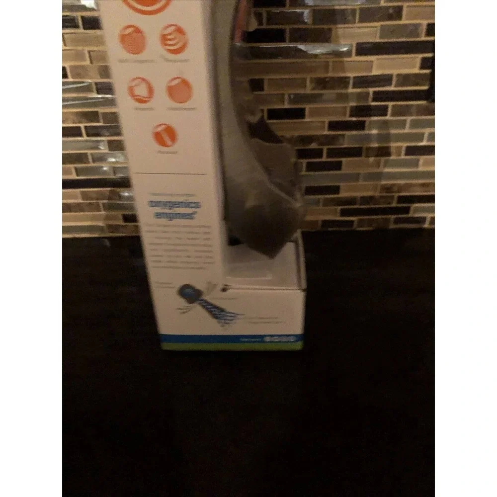 Oxygenics Pure‎ Evolution Rain Shower Head Genius Oxygen-Infused - NEW